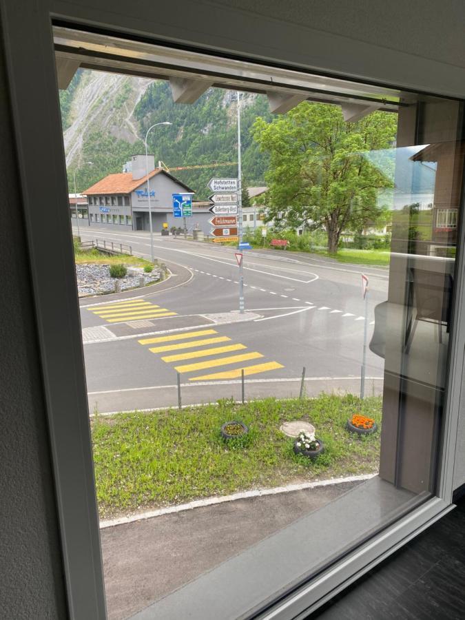 Hotel Moto-Center Beo Ag à Brienz  Extérieur photo